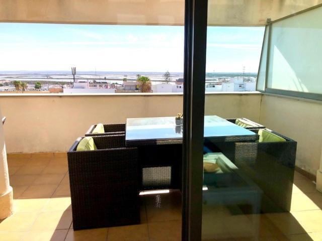 Gatu Premium Atico Parra, Parking, Piscina Comun, Terraza, Wifi , " Preferente Mayores De 25 Anos Y Familias " Эль-Пуэрто-де-Санта-Мария Экстерьер фото